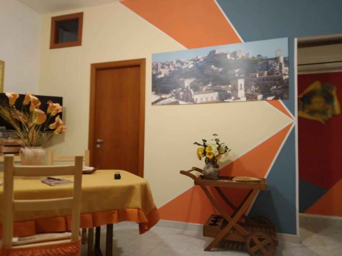 La Casa Di Pina Leilighet Modica Eksteriør bilde